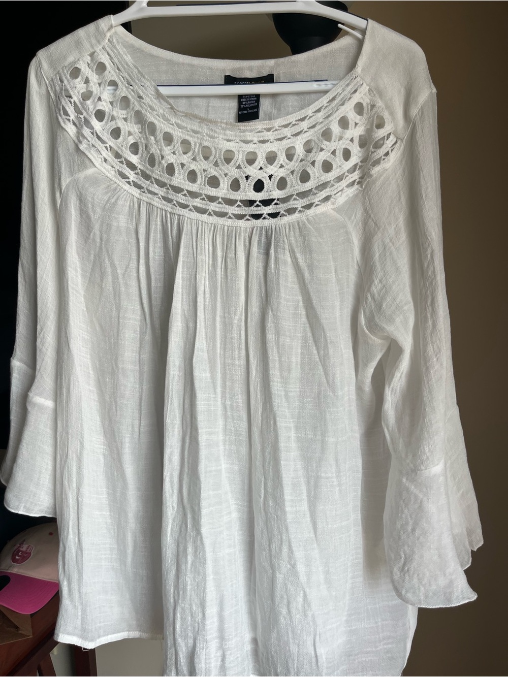 White Women's Crochet Yoke Peasant Top Brand New Size Large Robert Louis